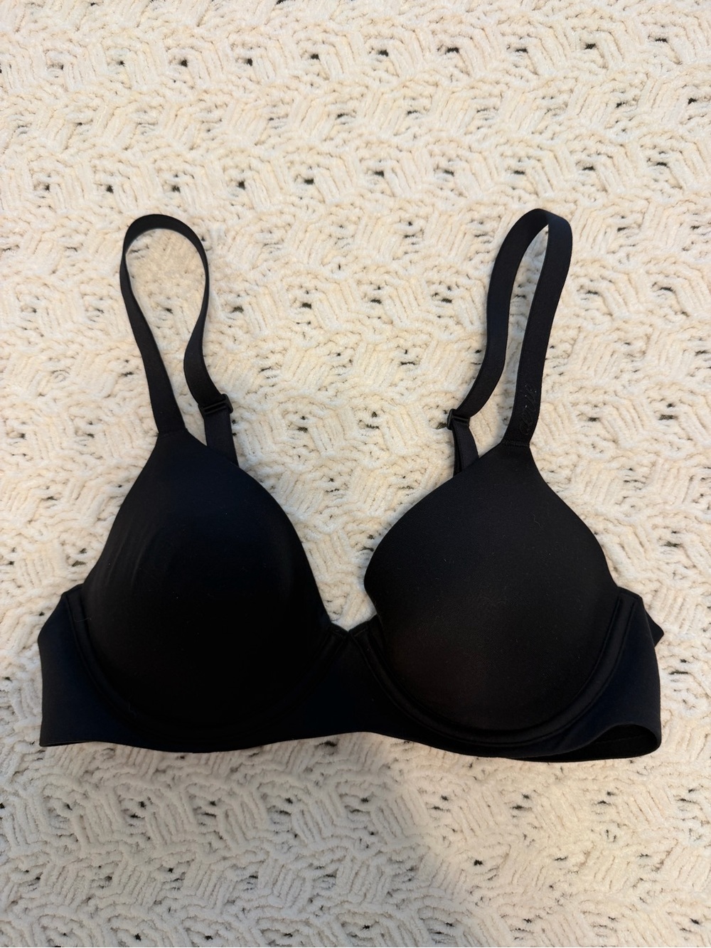 Aerie Smoothez Black T-Shirt Bra - Classic Smooth Support